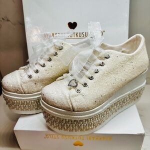 Elegant White Platform Sneakers